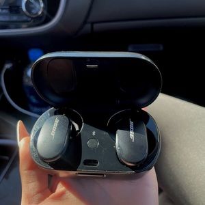 Bose QuietComfort earbuds